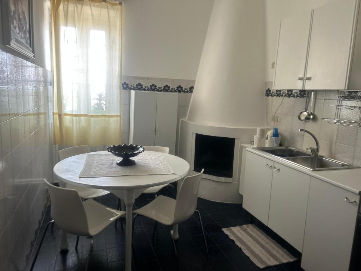 Casa Con Finestra Che Vede Il Mare Villa Fasano Exteriör bild